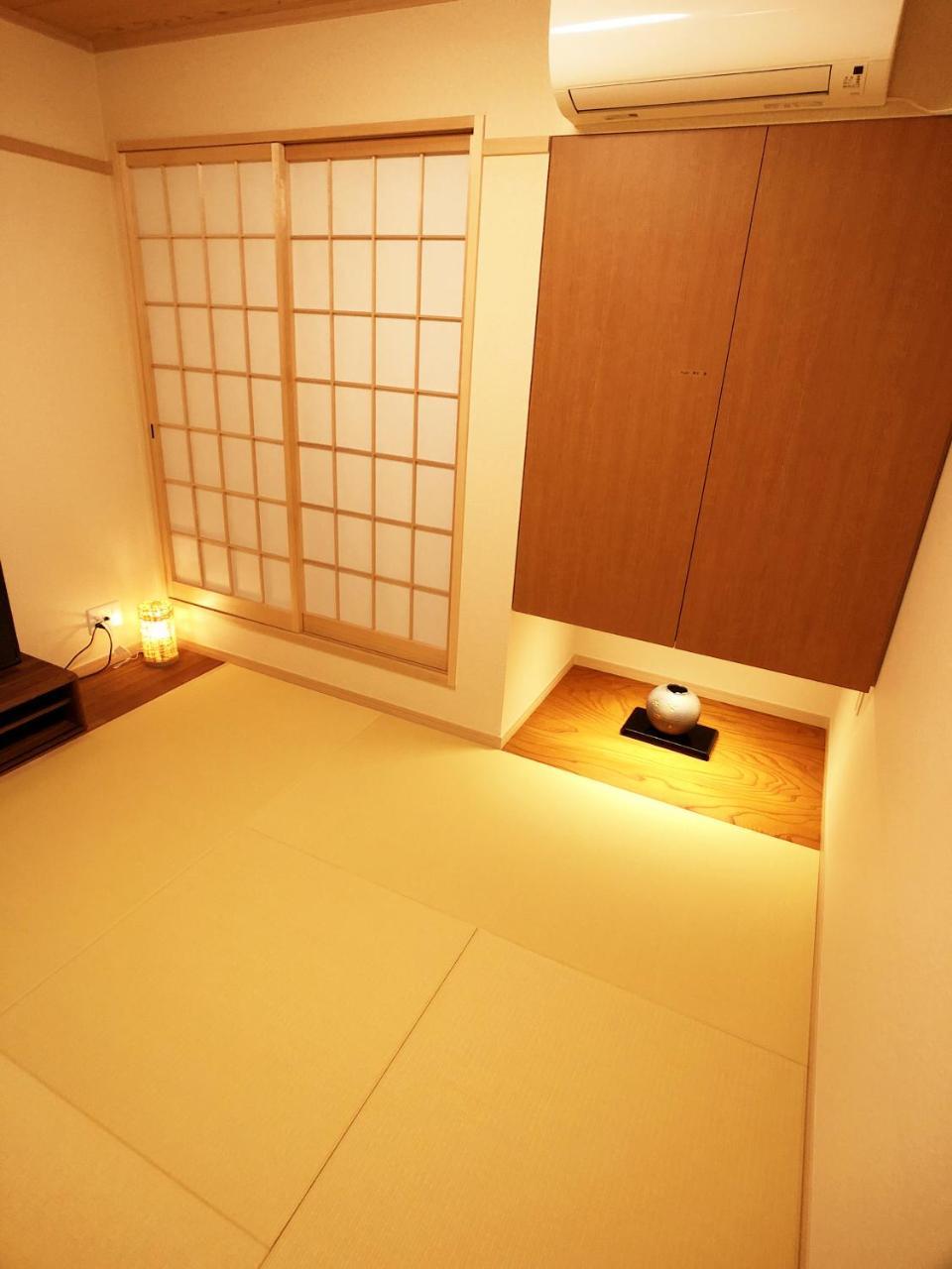 Harper House Hotel Osaka Bagian luar foto