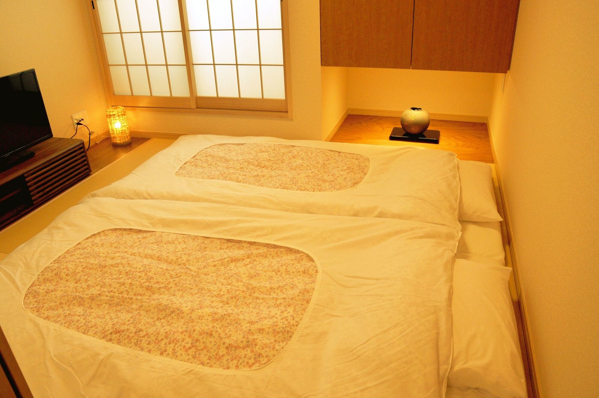 Harper House Hotel Osaka Bagian luar foto